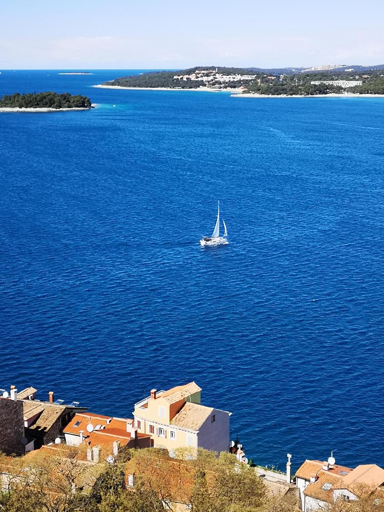 Apartment Michaela 4-Sterne & Parking Rovinj Eksteriør bilde